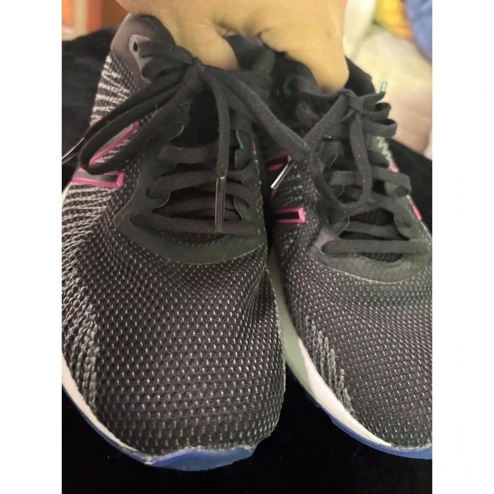 New Balance Nitrel v1 FuelCore Black Pink Trail Running Shoes WVTRLB1 Womens 7.5